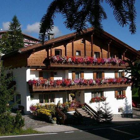 Garni Flurida Badia (South Tyrol) Exterior foto