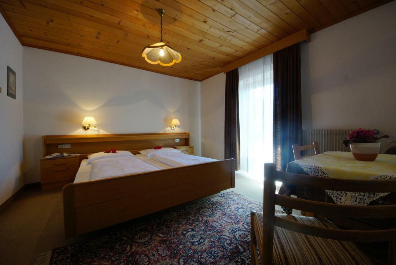 Garni Flurida Badia (South Tyrol) Exterior foto