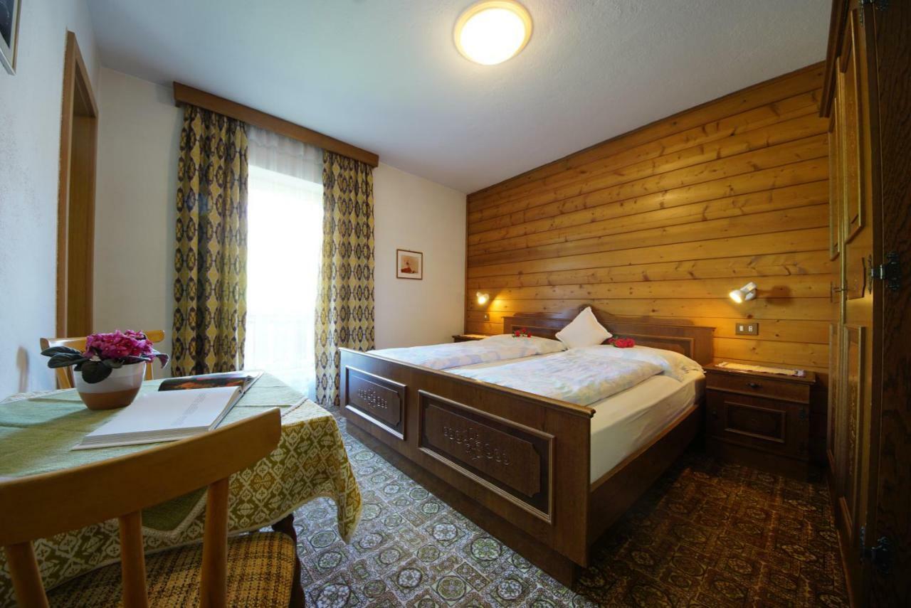 Garni Flurida Badia (South Tyrol) Exterior foto
