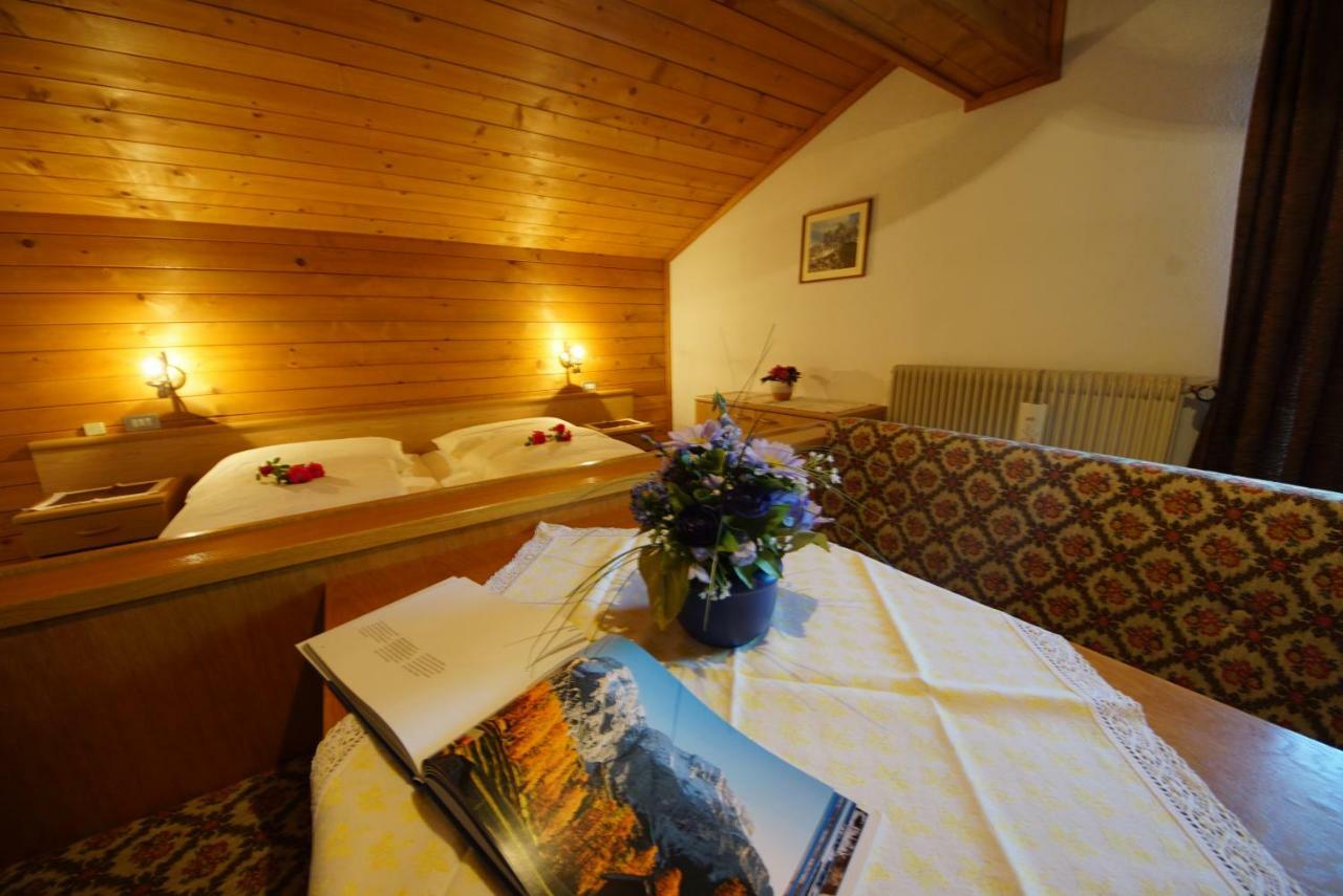 Garni Flurida Badia (South Tyrol) Exterior foto